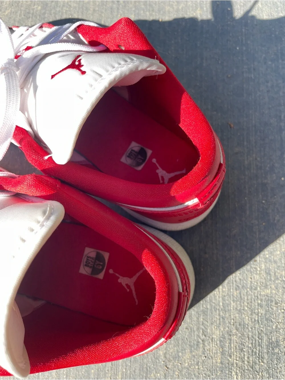 Gym red air jordan 1 low GS